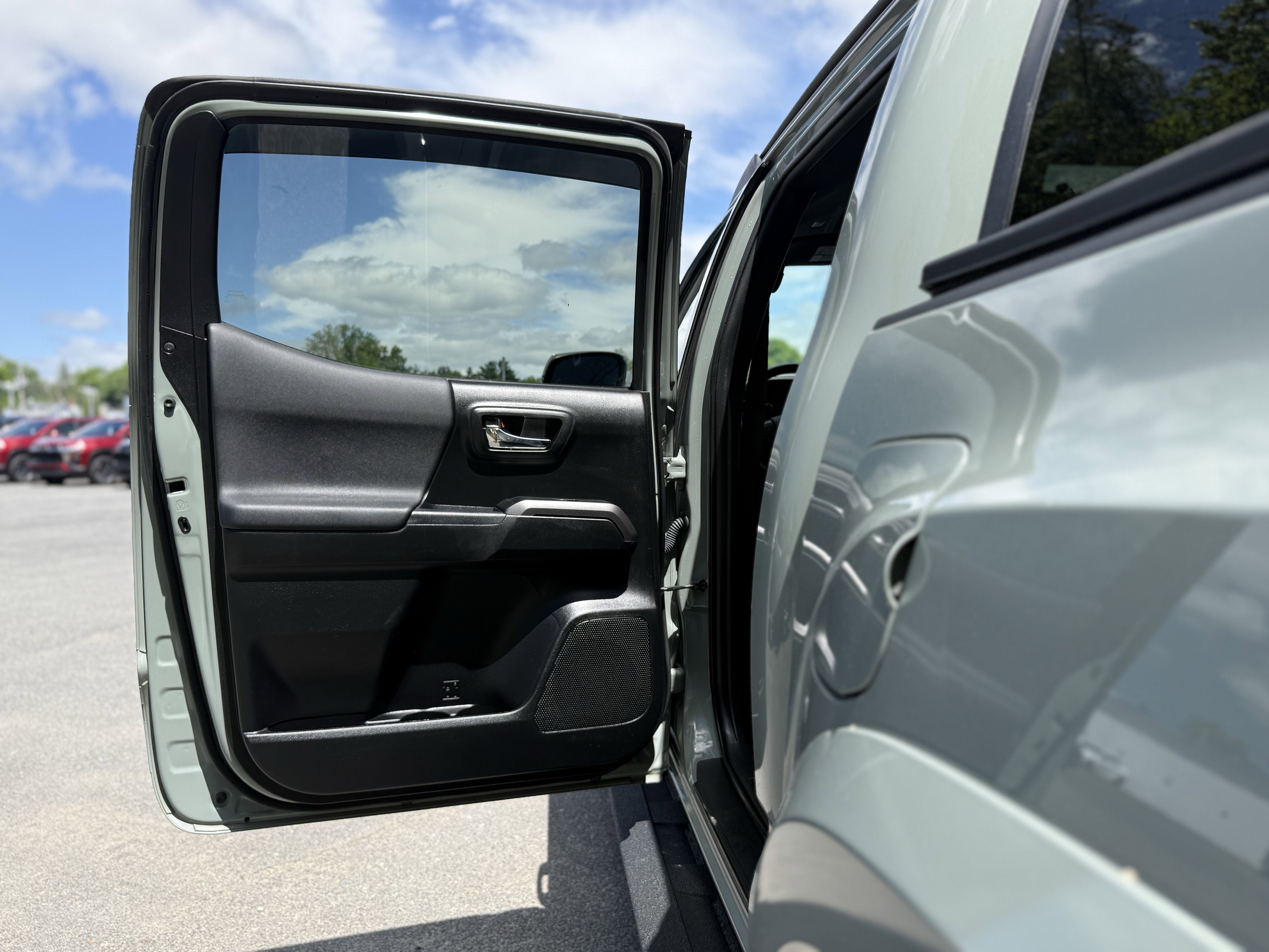 2022 Toyota Tacoma TRD Sport - Photo 29