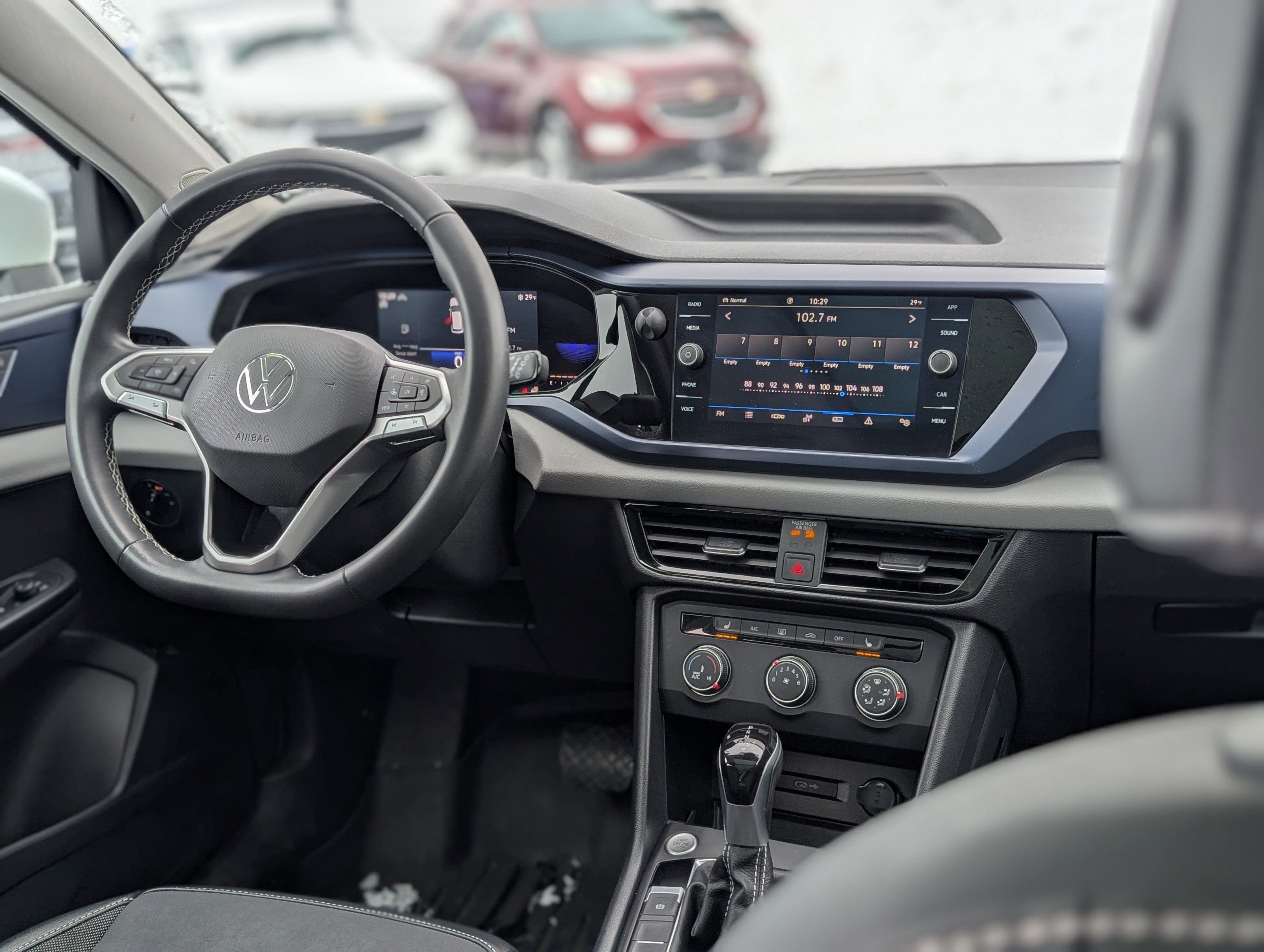 2022 Volkswagen Taos SE