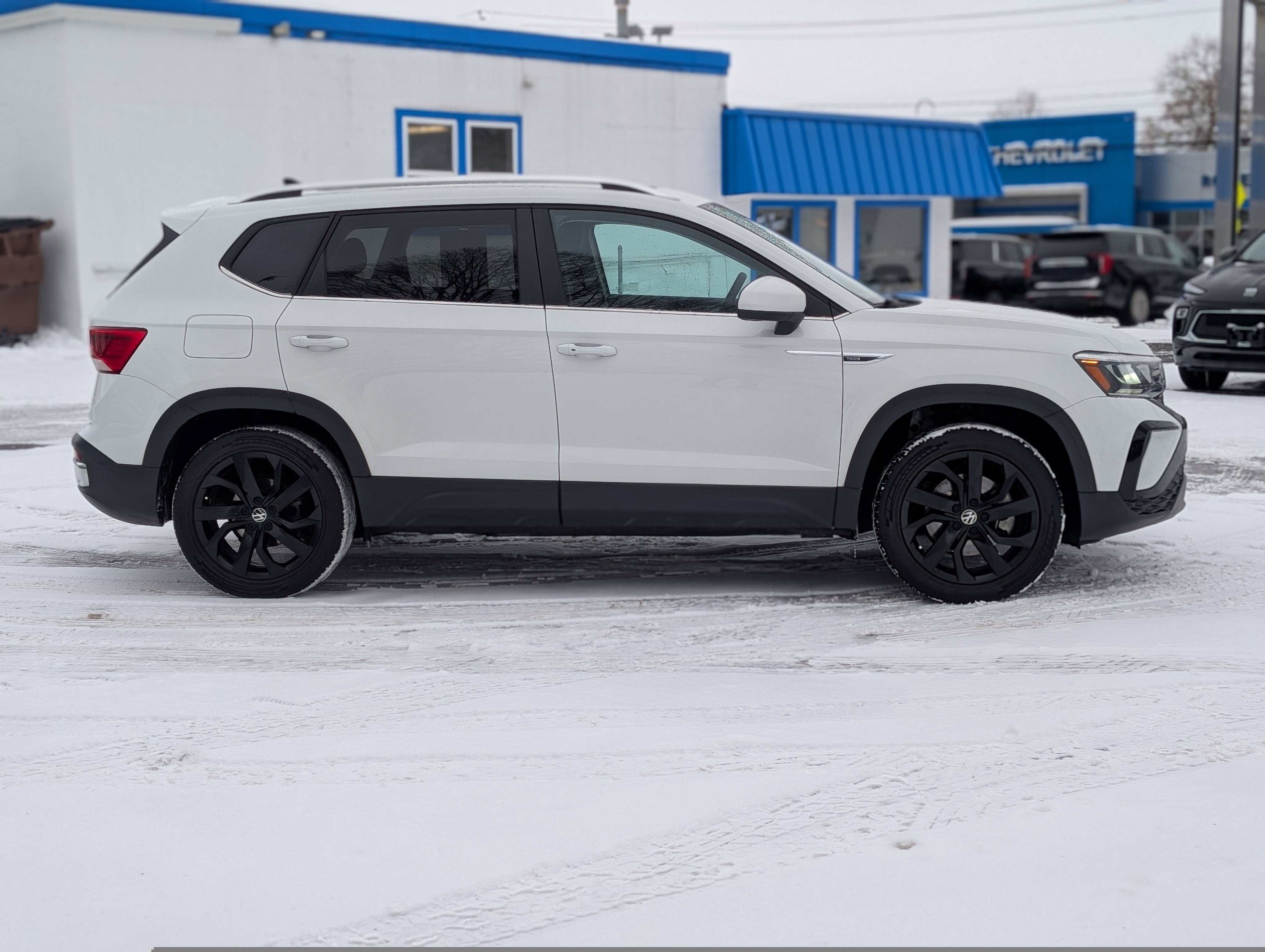 2022 Volkswagen Taos SE