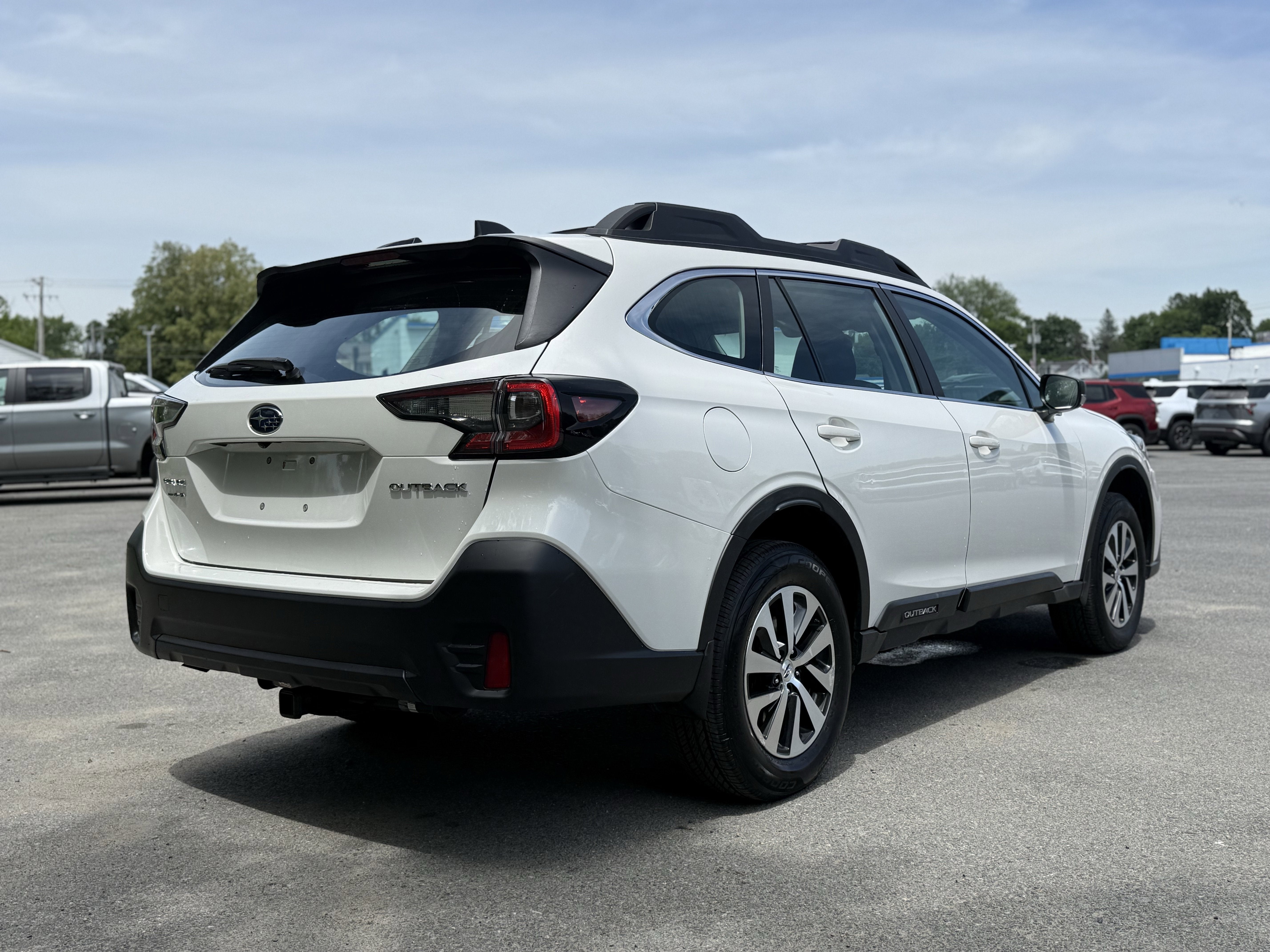 2020 Subaru Outback Base