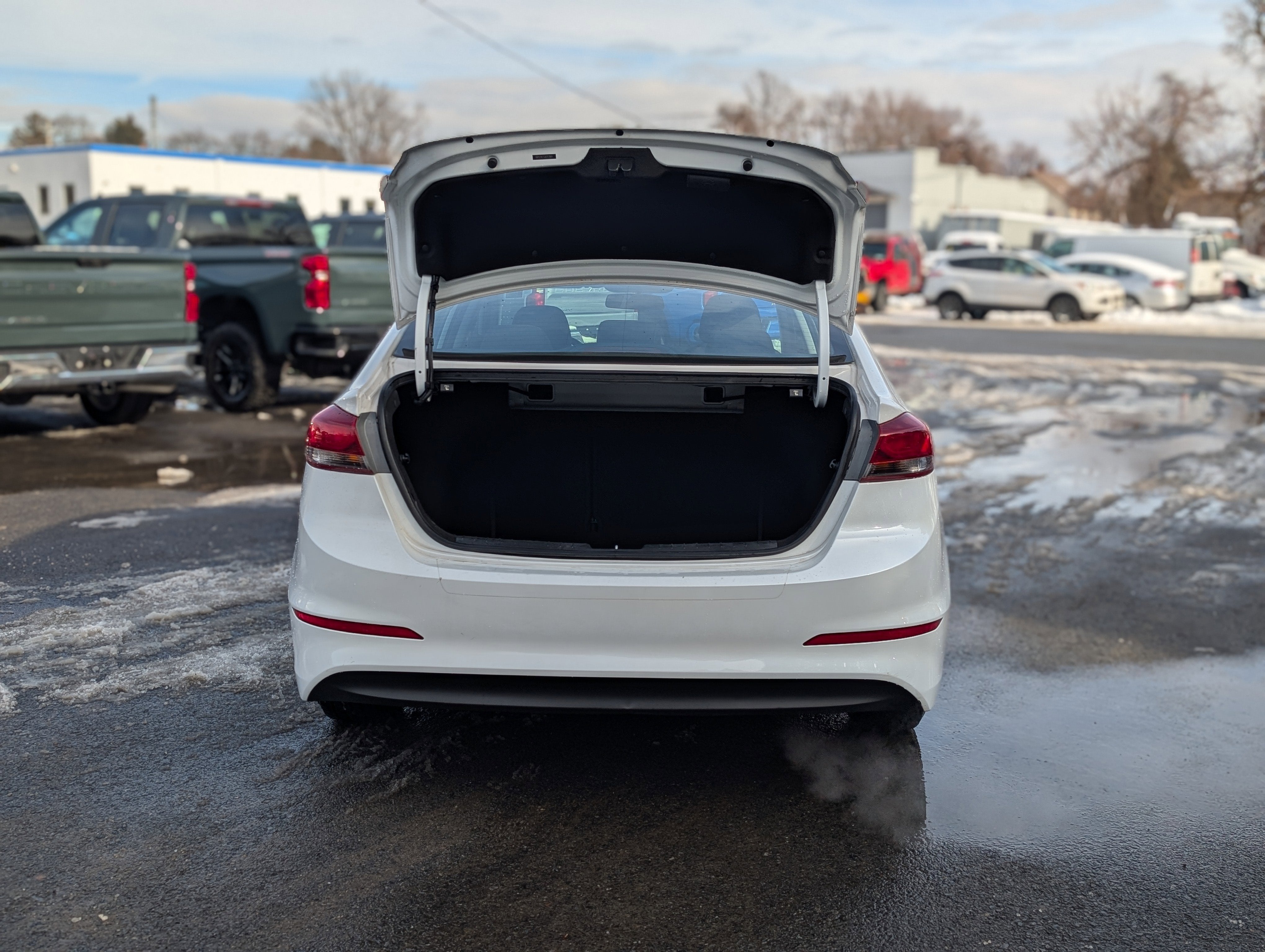 2018 Hyundai Elantra SE