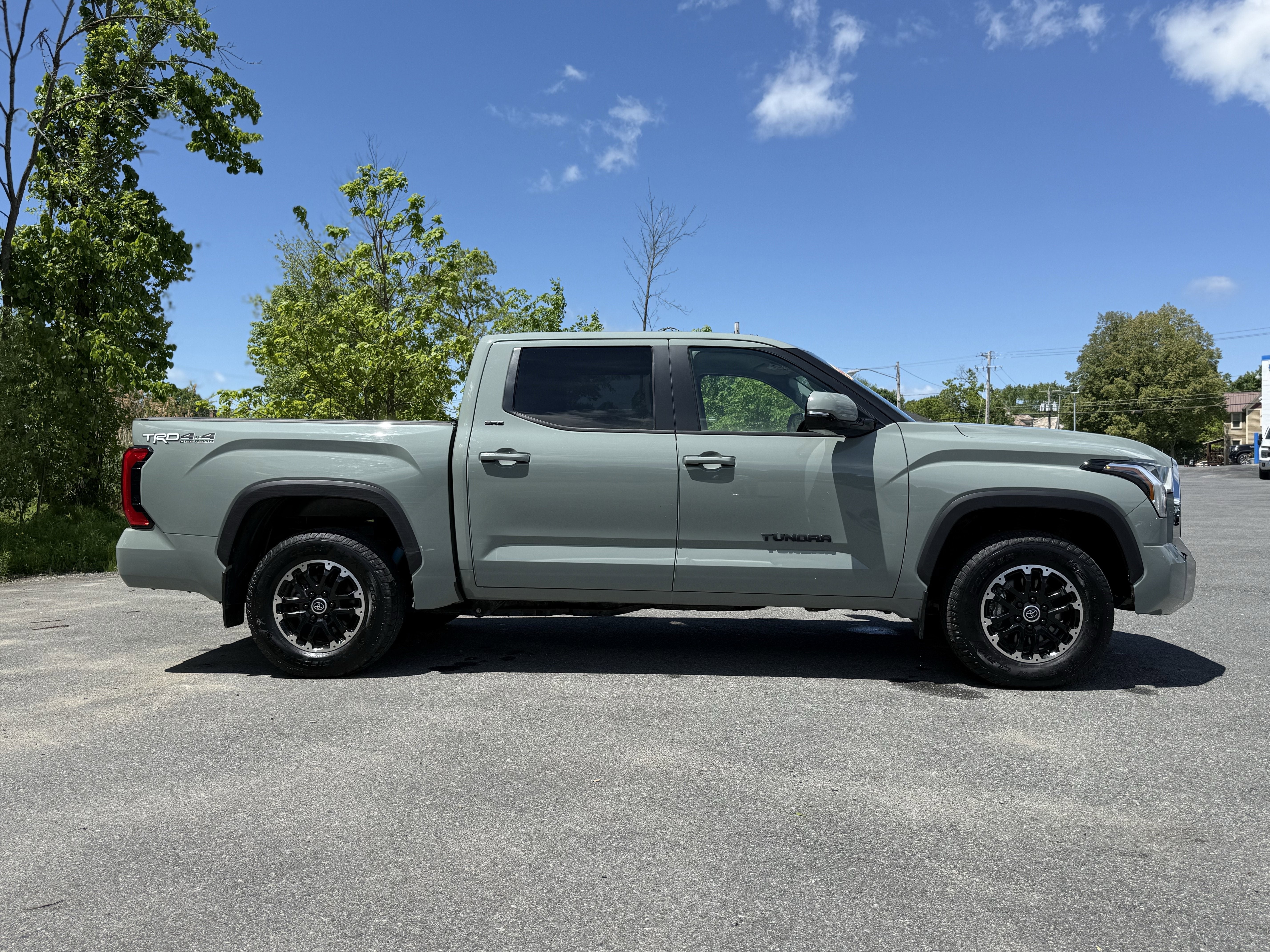2024 Toyota Tundra SR5