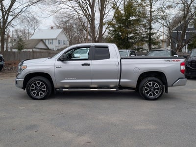 2018 Toyota Tundra SR5 5.7L V8