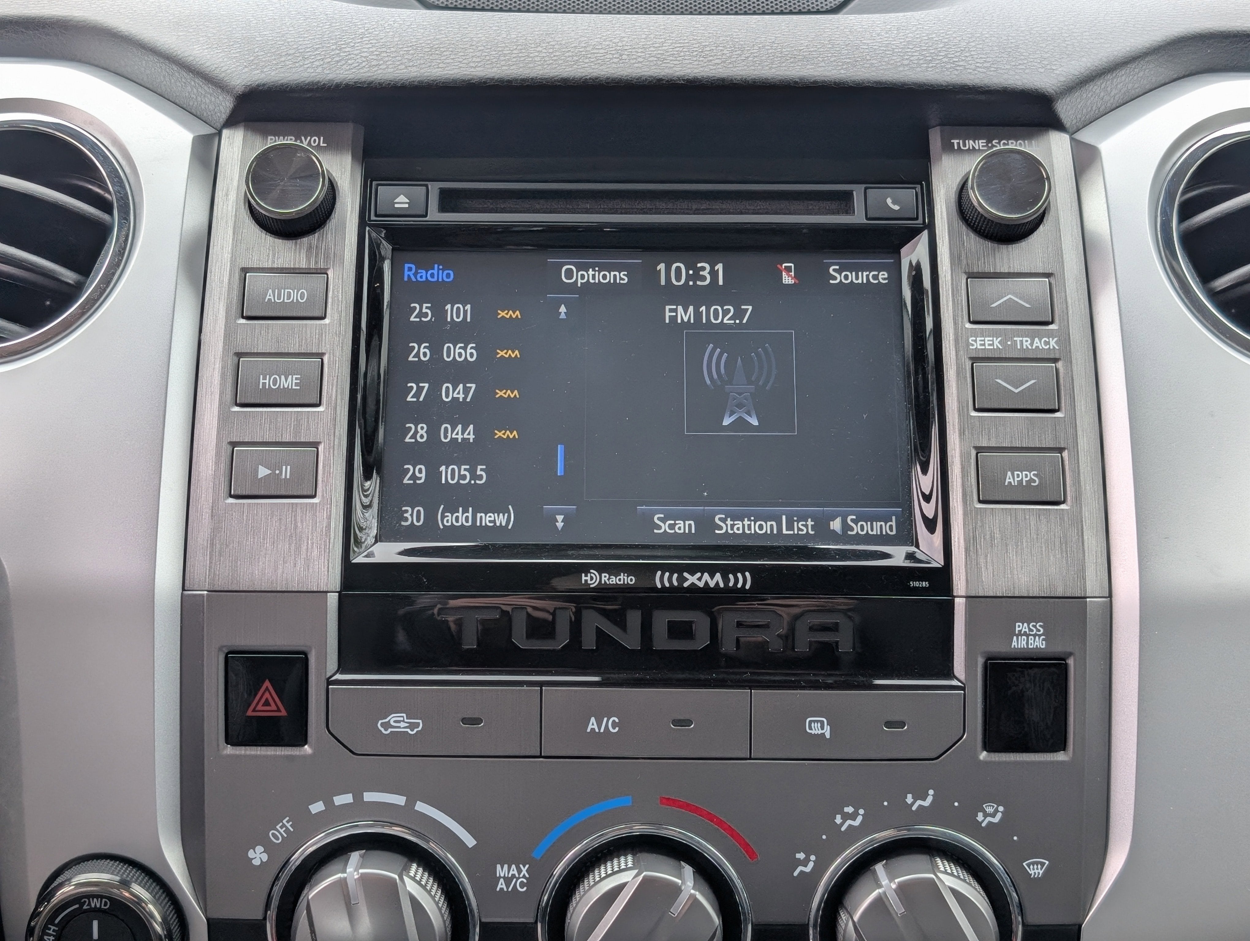 2018 Toyota Tundra SR5 5.7L V8