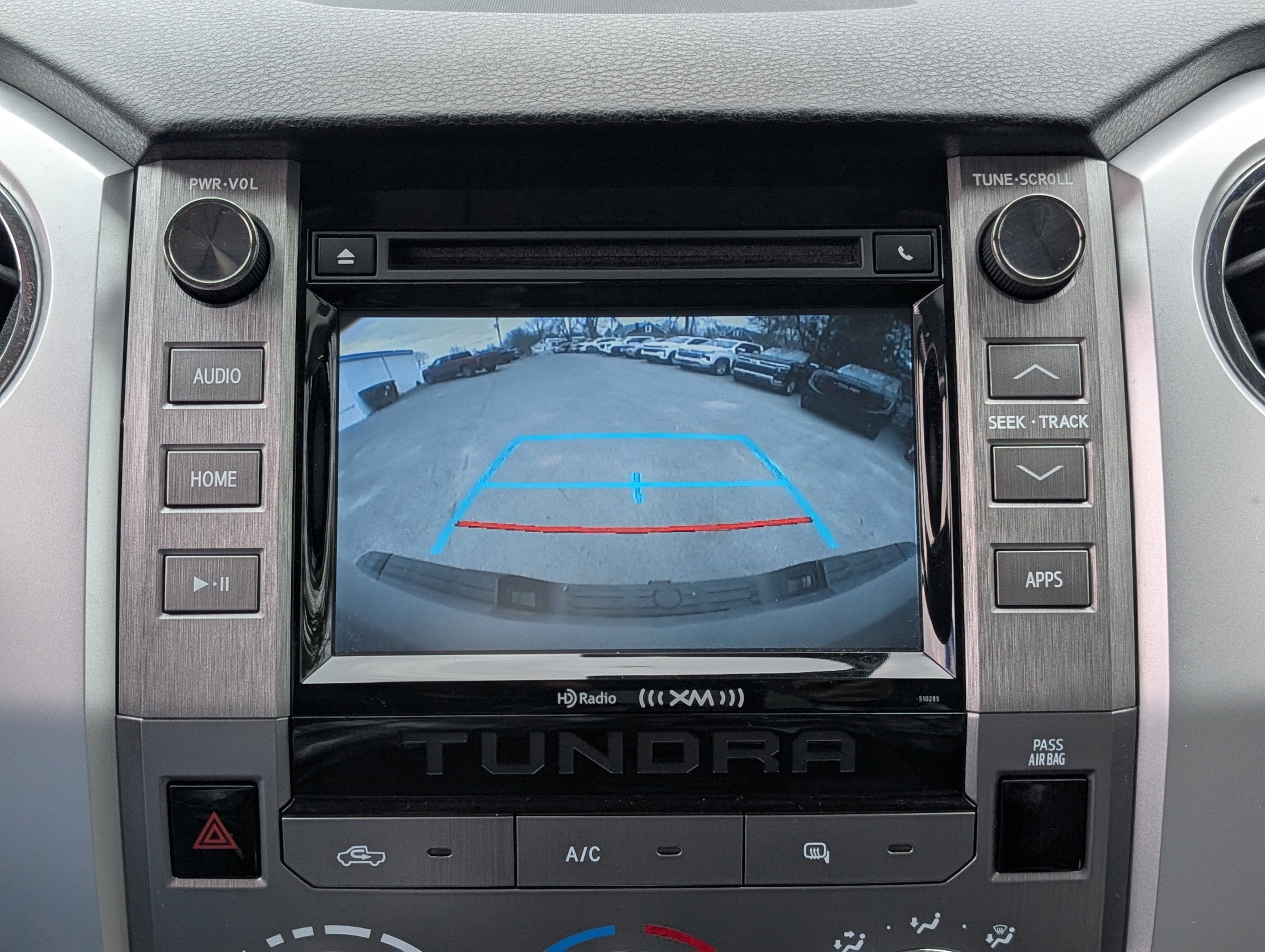 2018 Toyota Tundra SR5 5.7L V8