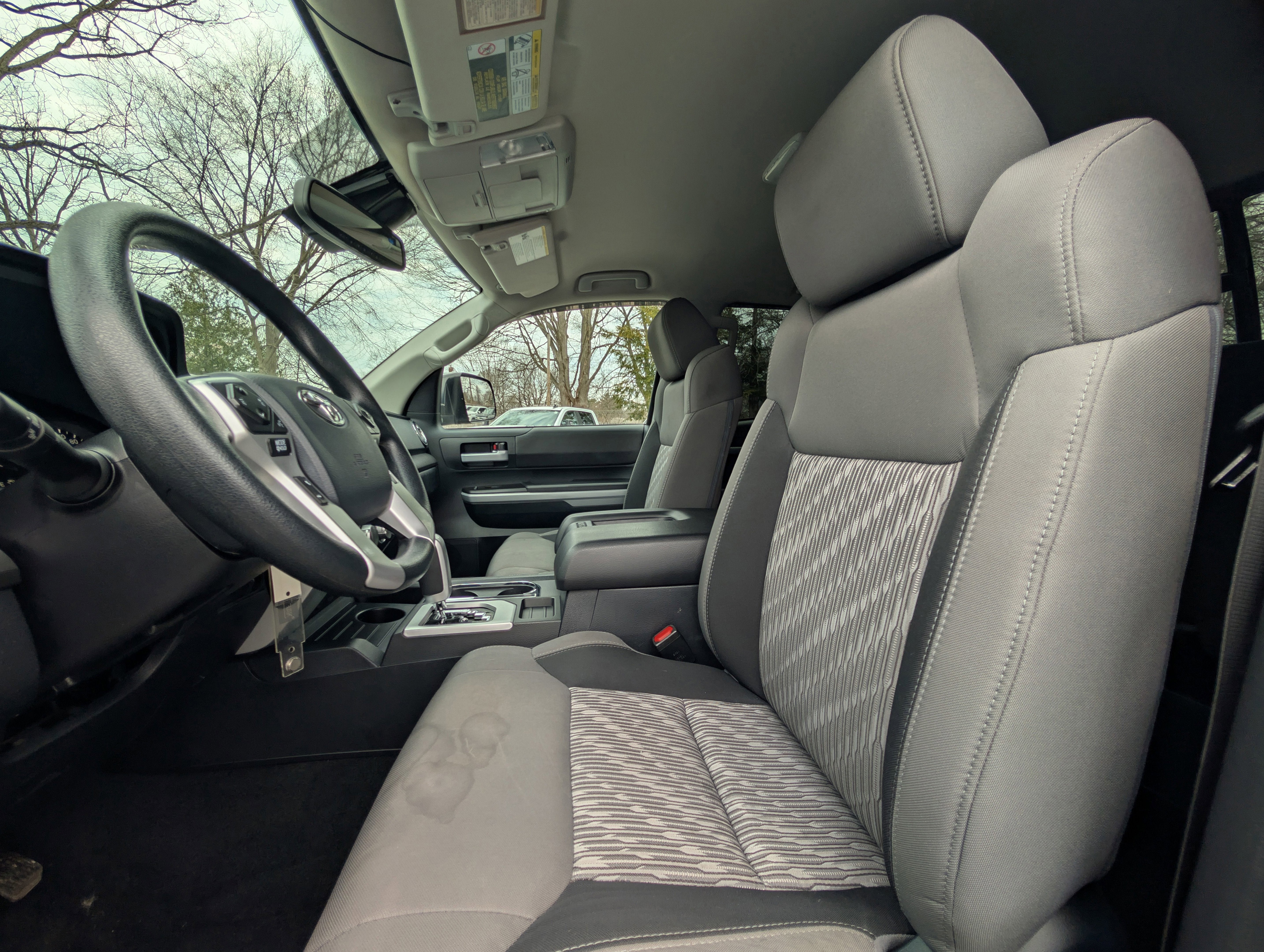 2018 Toyota Tundra SR5 5.7L V8