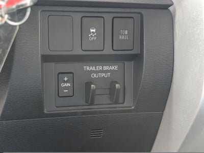 2018 Toyota Tundra SR5 5.7L V8