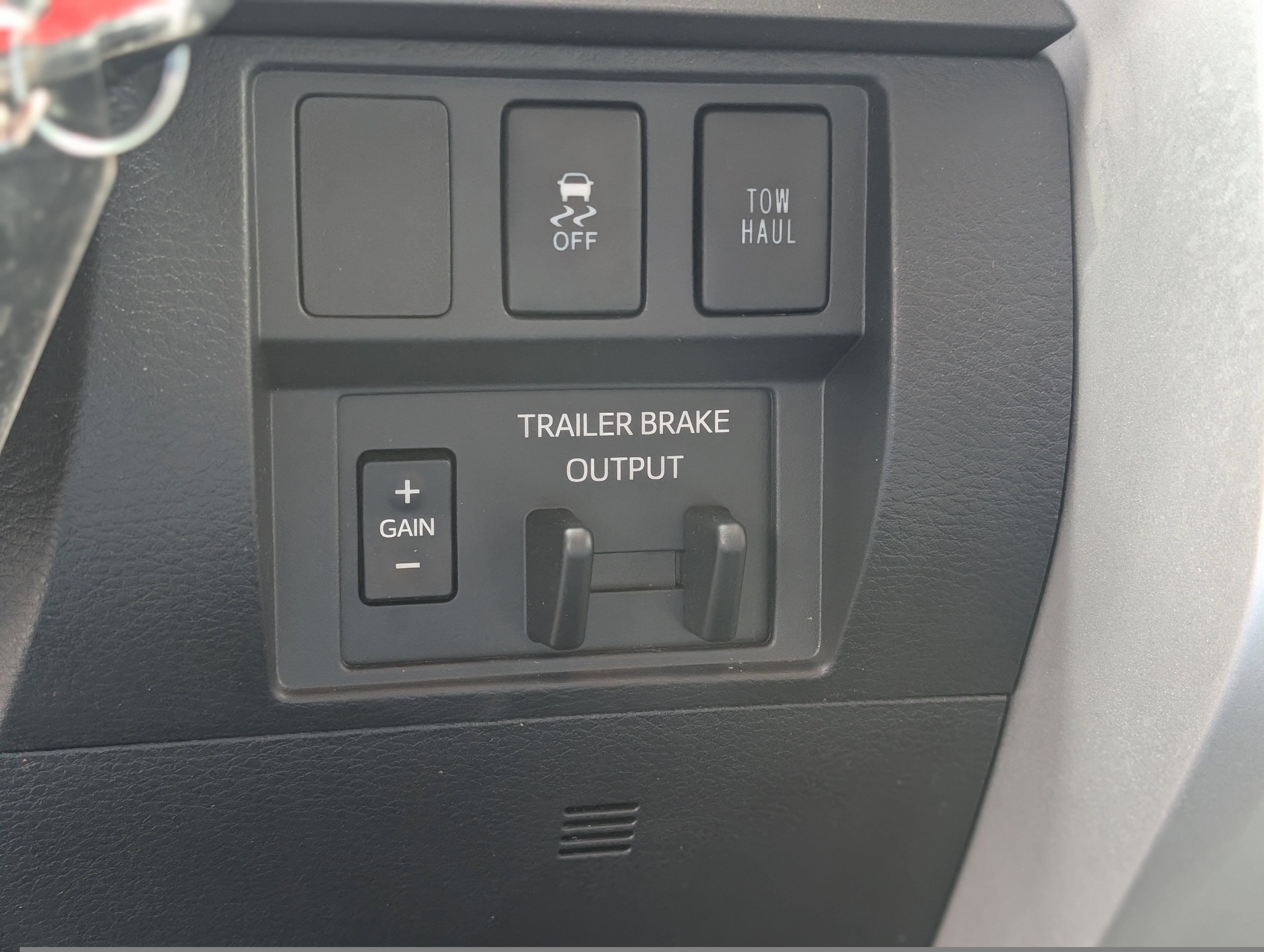 2018 Toyota Tundra SR5 5.7L V8