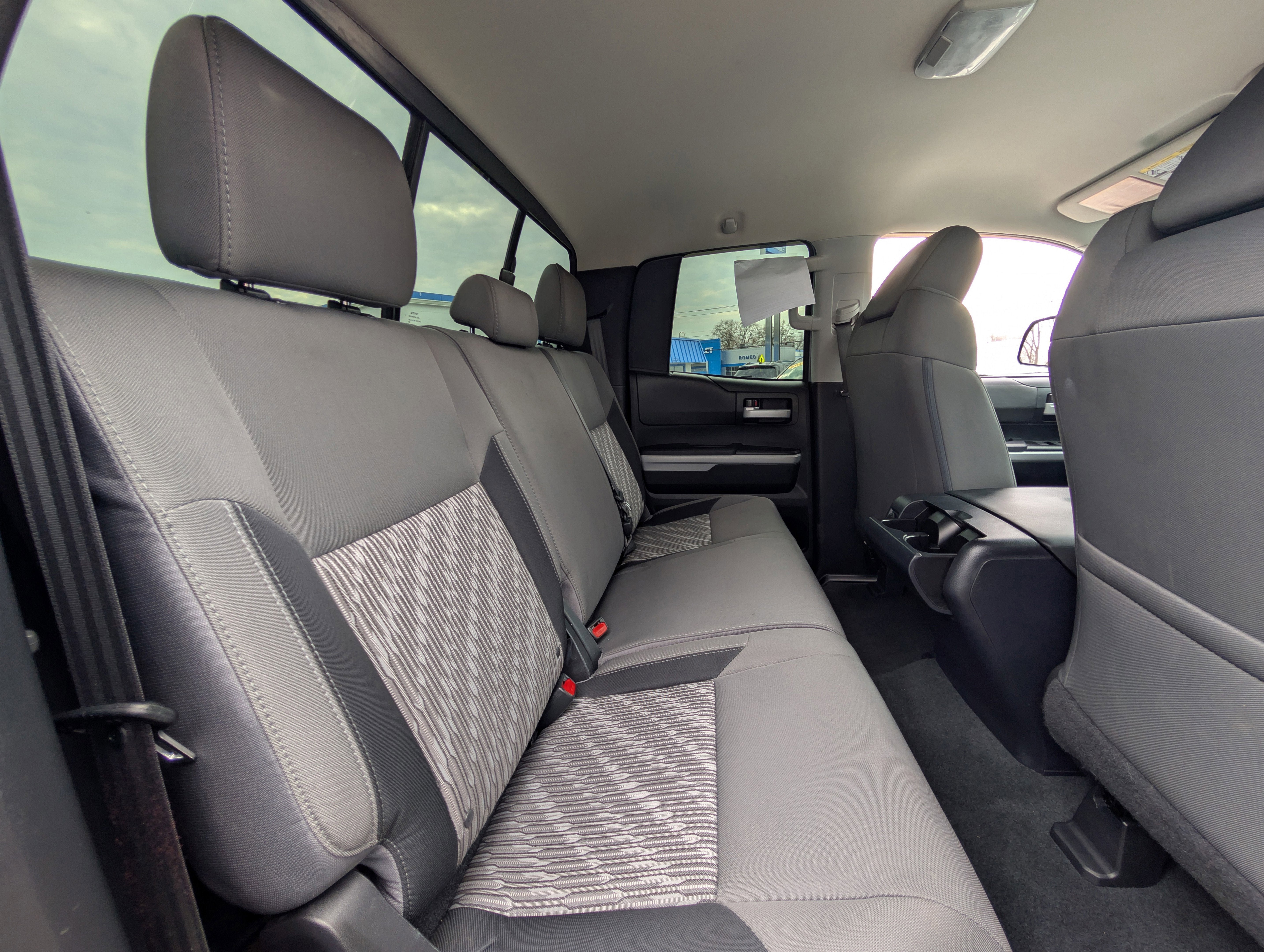 2018 Toyota Tundra SR5 5.7L V8