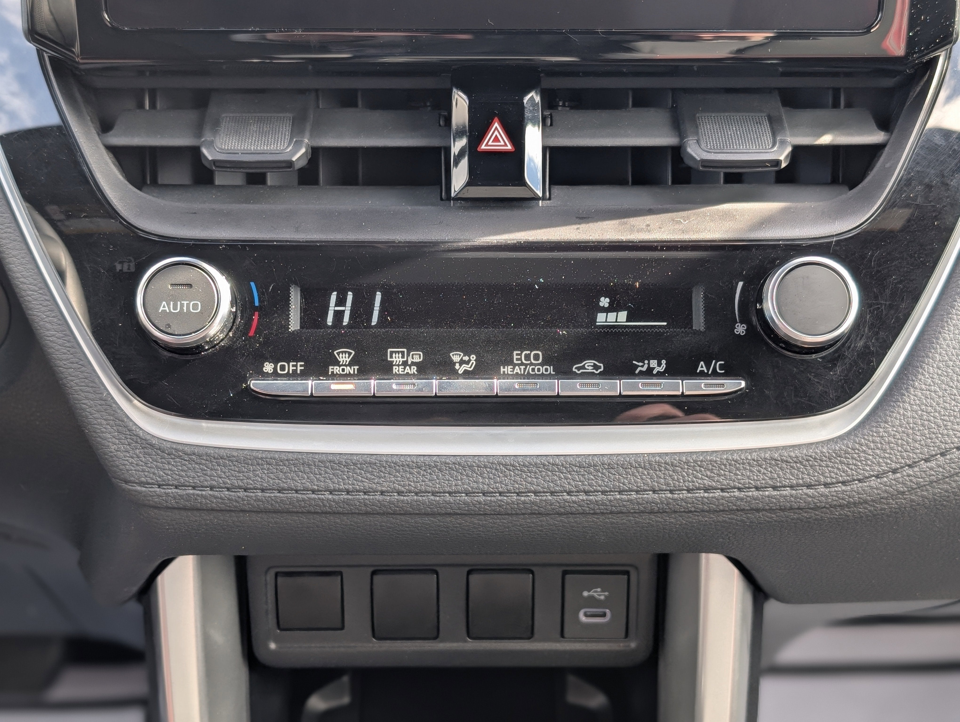 2024 Toyota Corolla Cross Hybrid Nightshade Edition