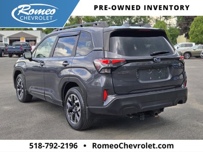 2025 Subaru Forester Premium