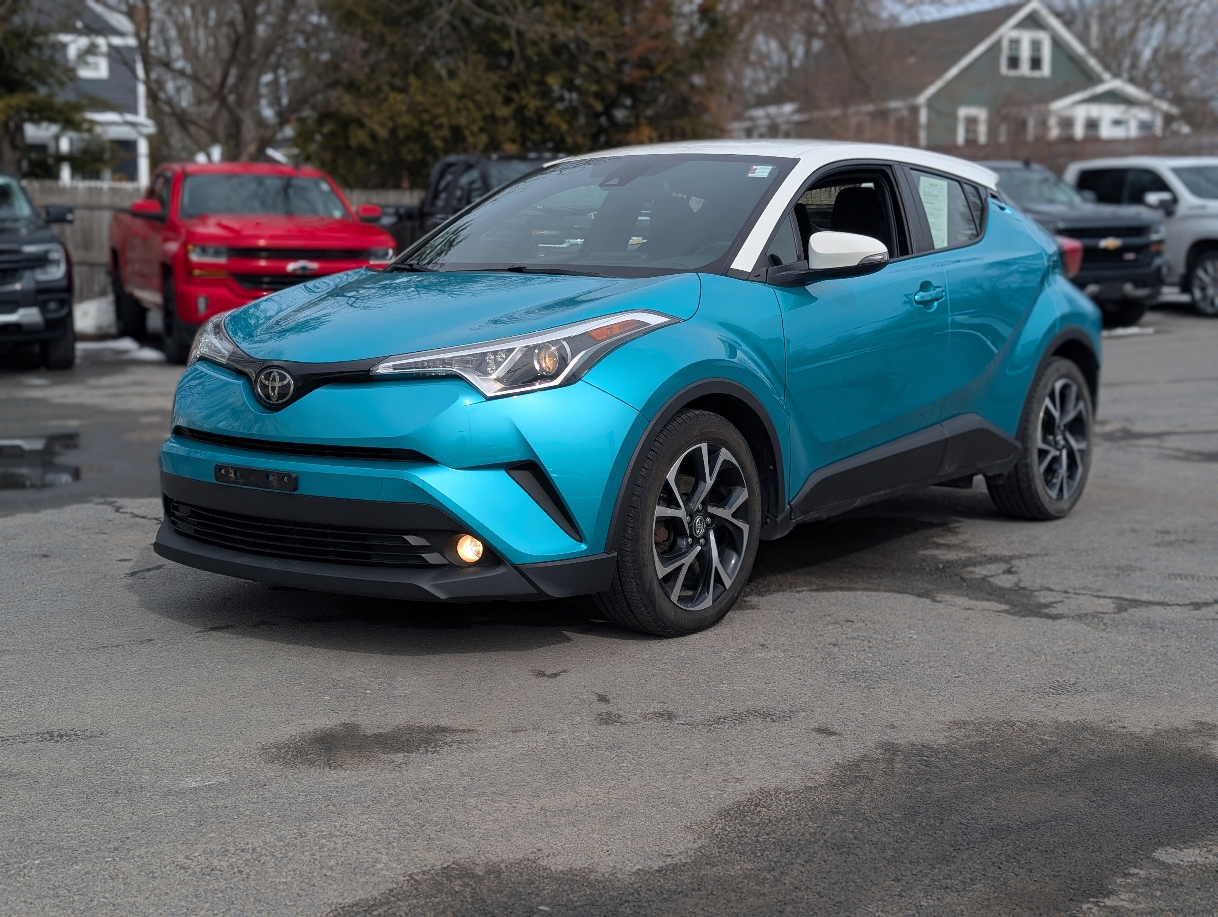 2018 Toyota C-HR XLE Premium