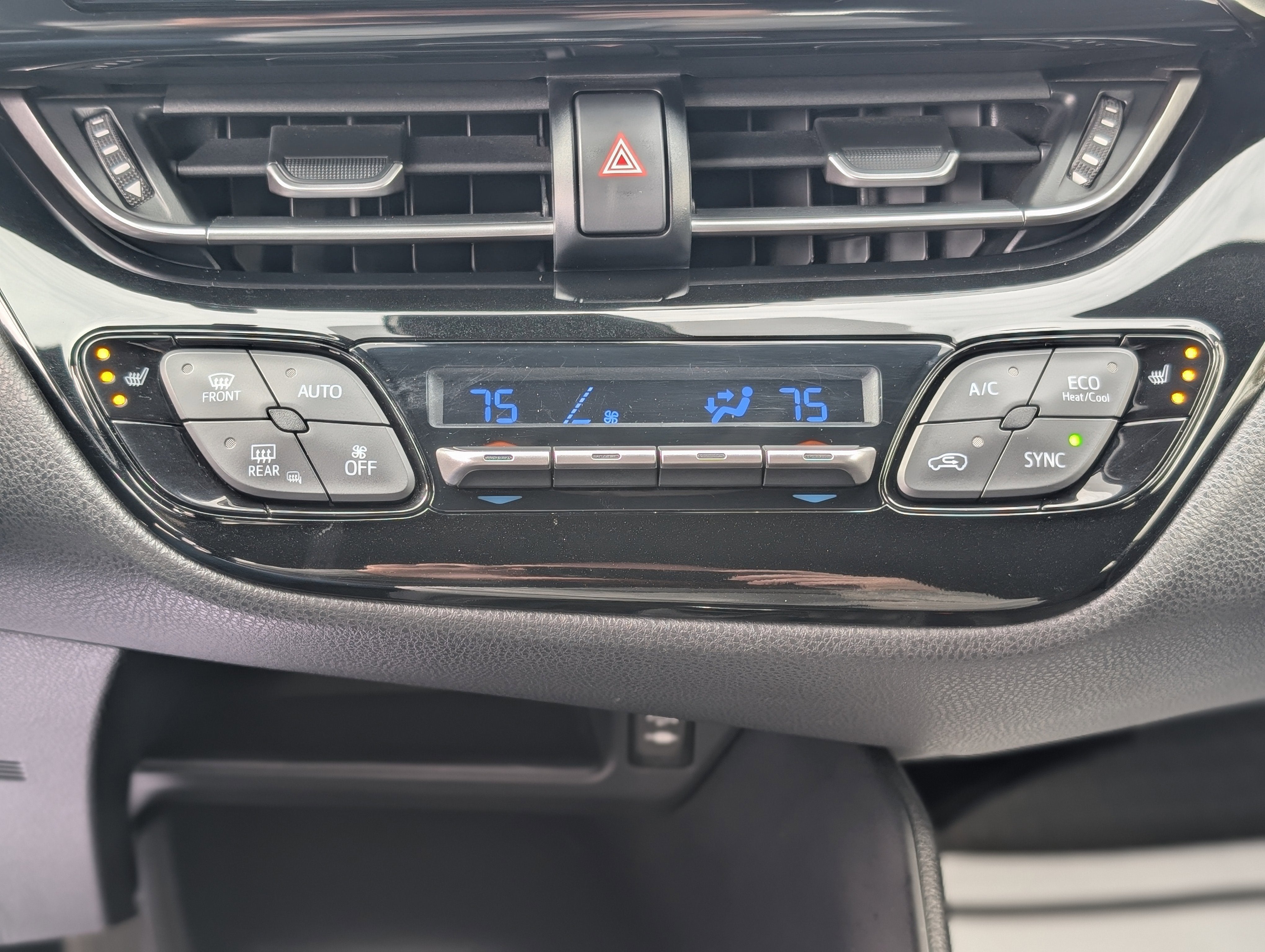 2018 Toyota C-HR XLE Premium