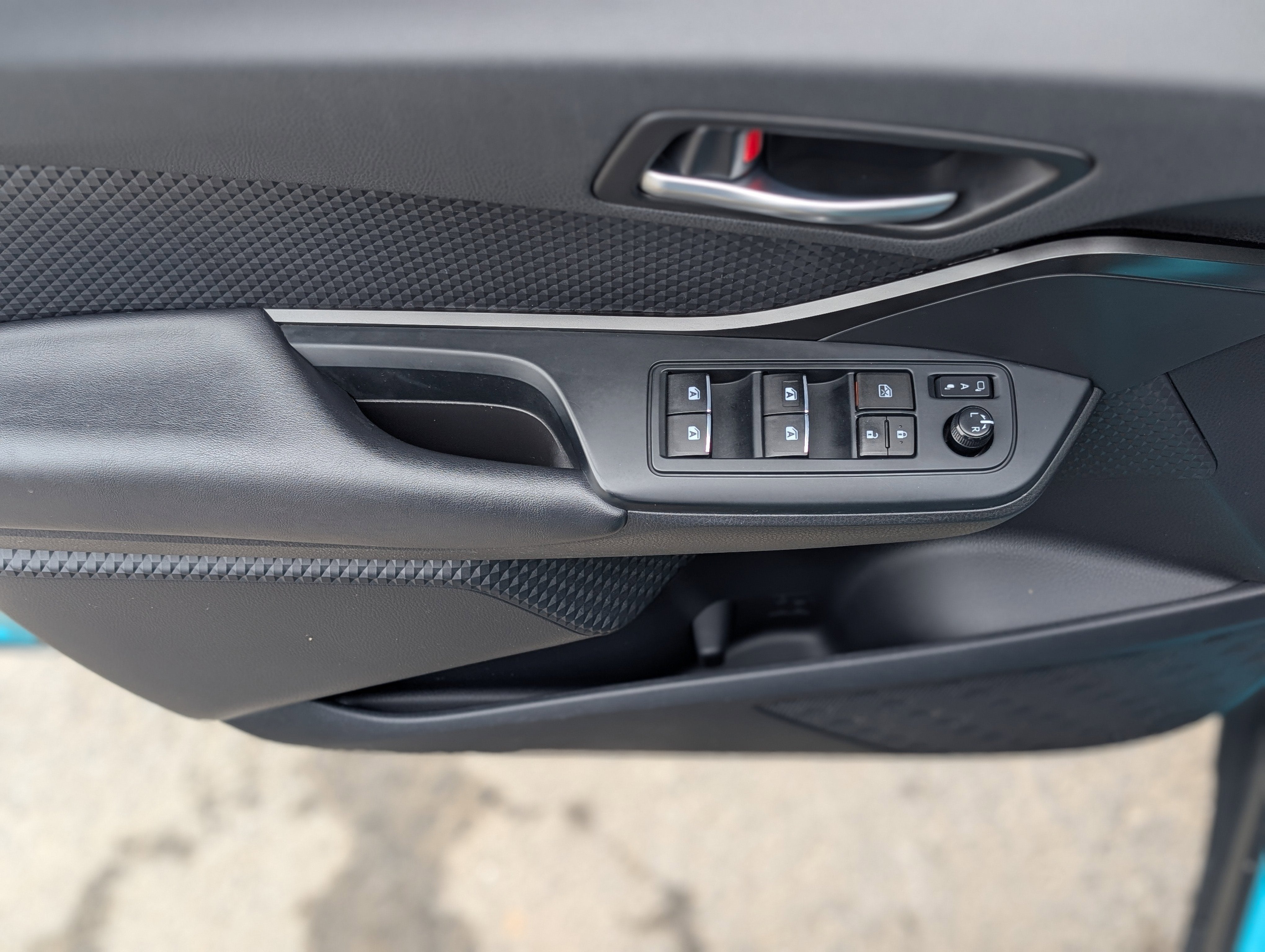 2018 Toyota C-HR XLE Premium