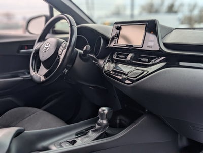 2018 Toyota C-HR XLE Premium