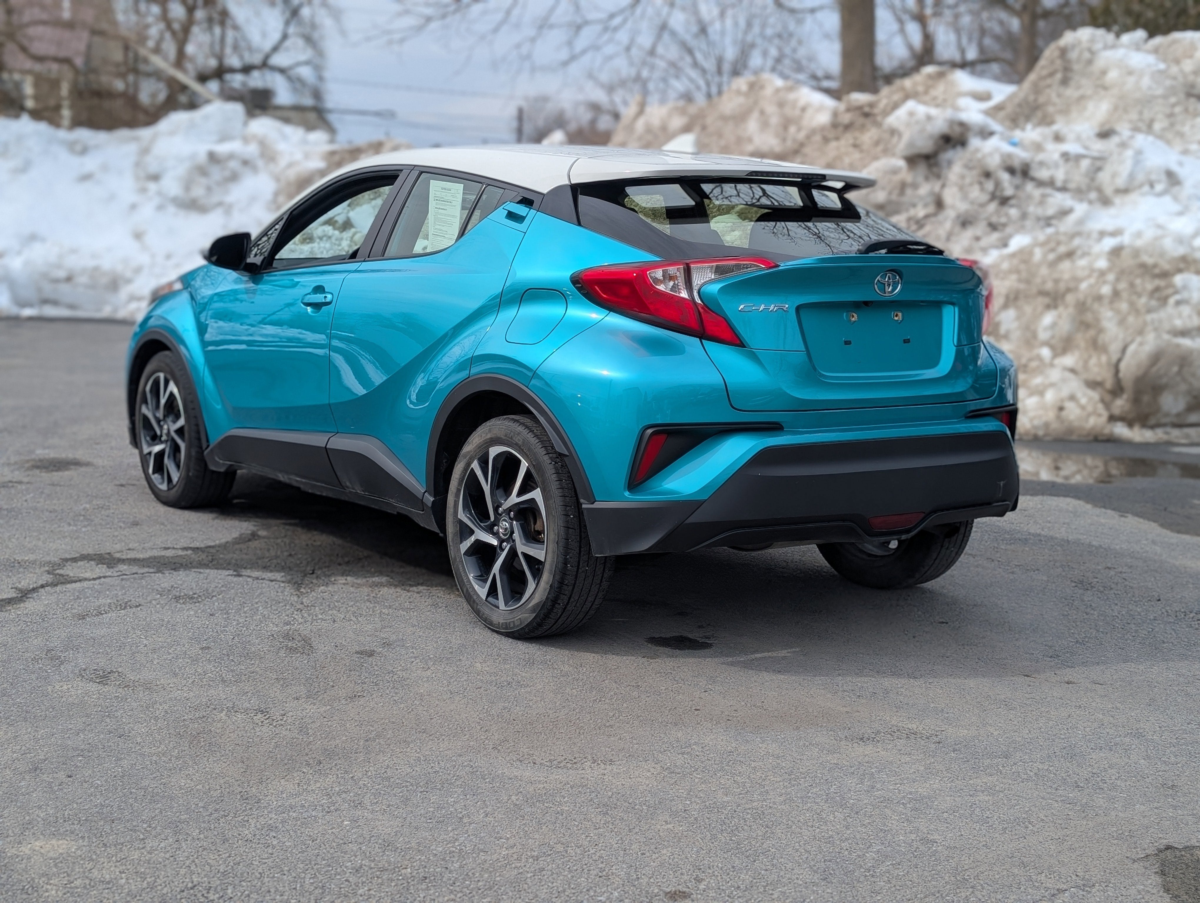 2018 Toyota C-HR XLE Premium