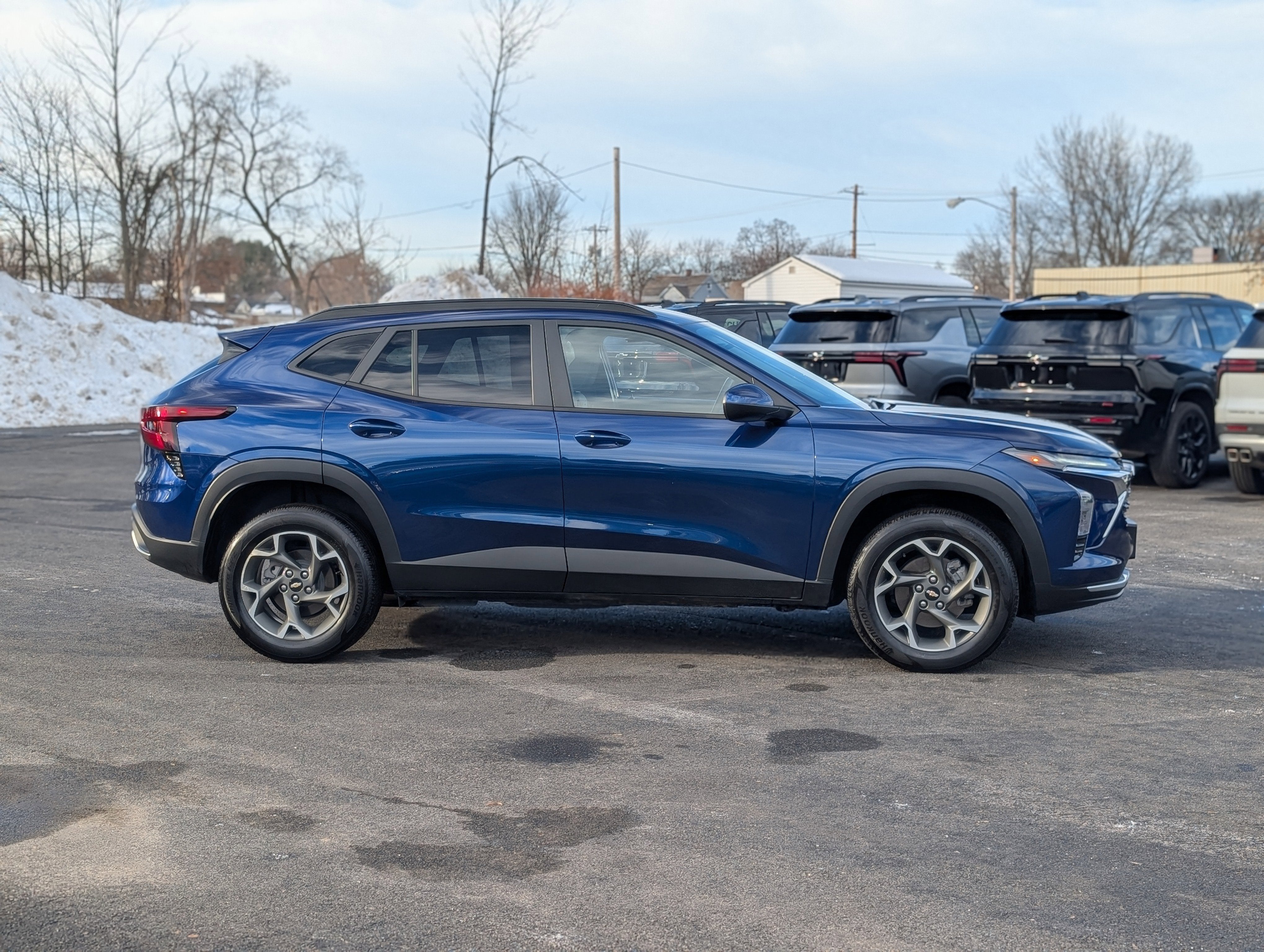 2024 Chevrolet Trax LT