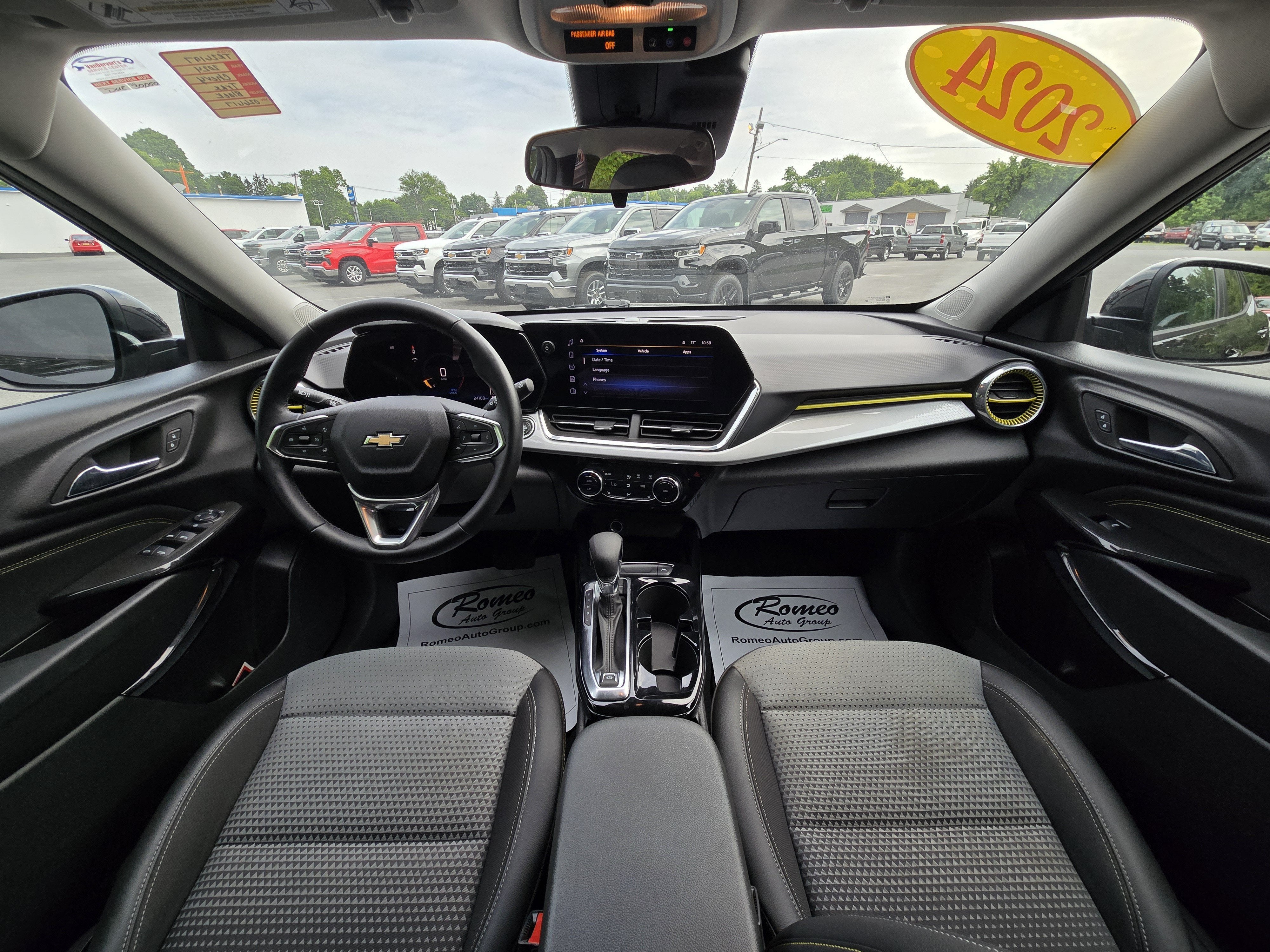 2024 Chevrolet Trax LT