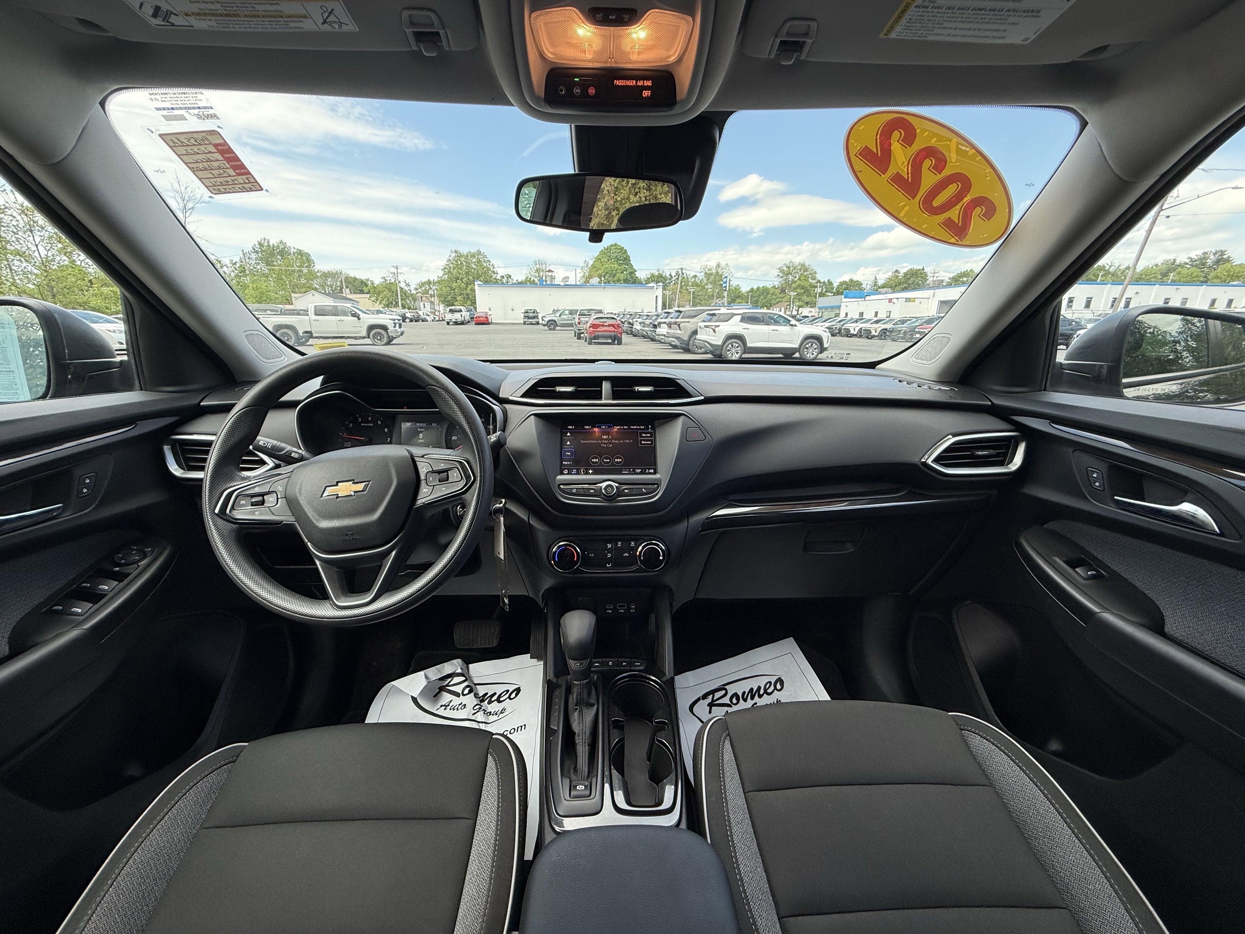 2022 Chevrolet Trailblazer LS AWD's photo