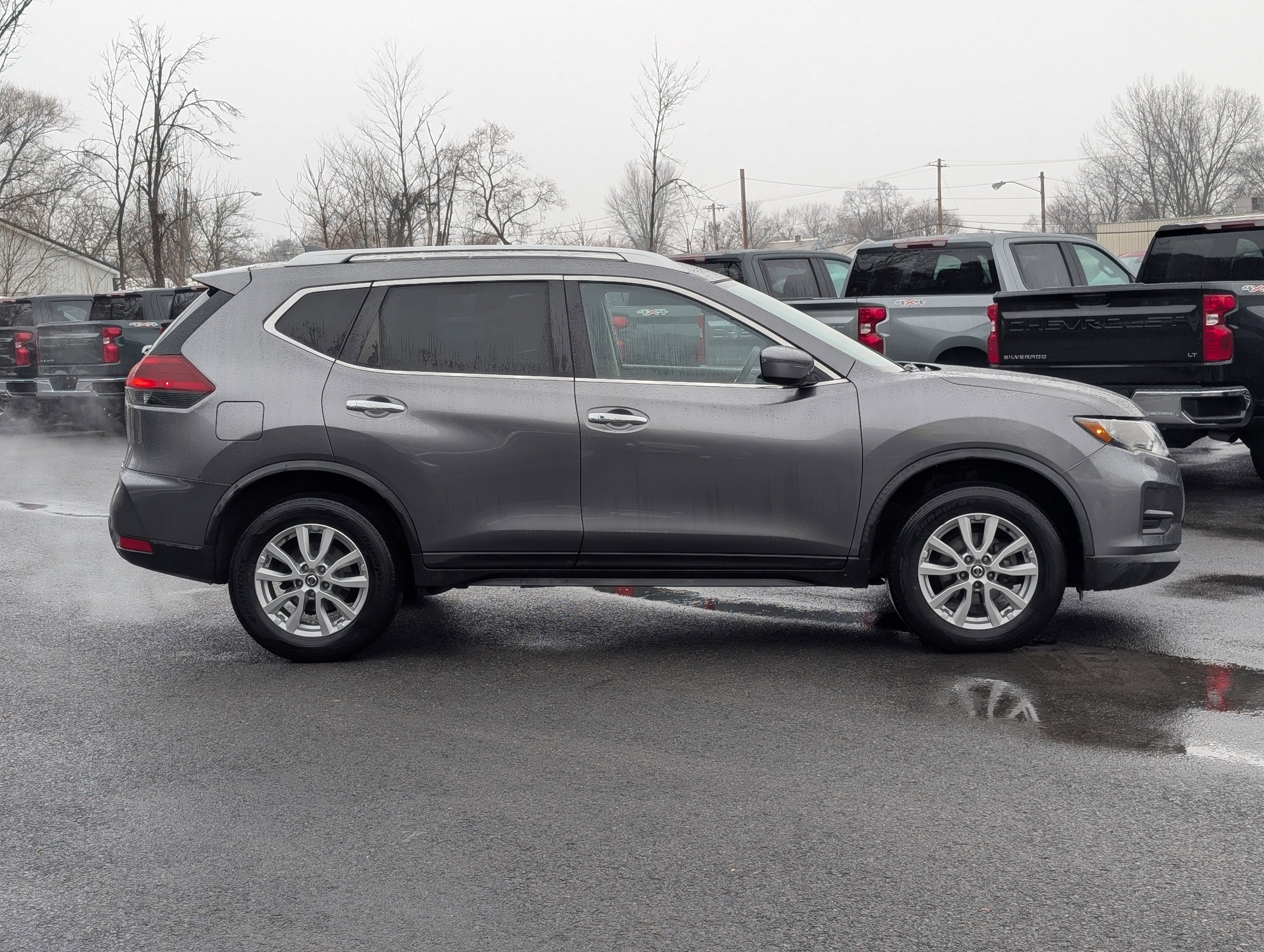 2019 Nissan Rogue SV